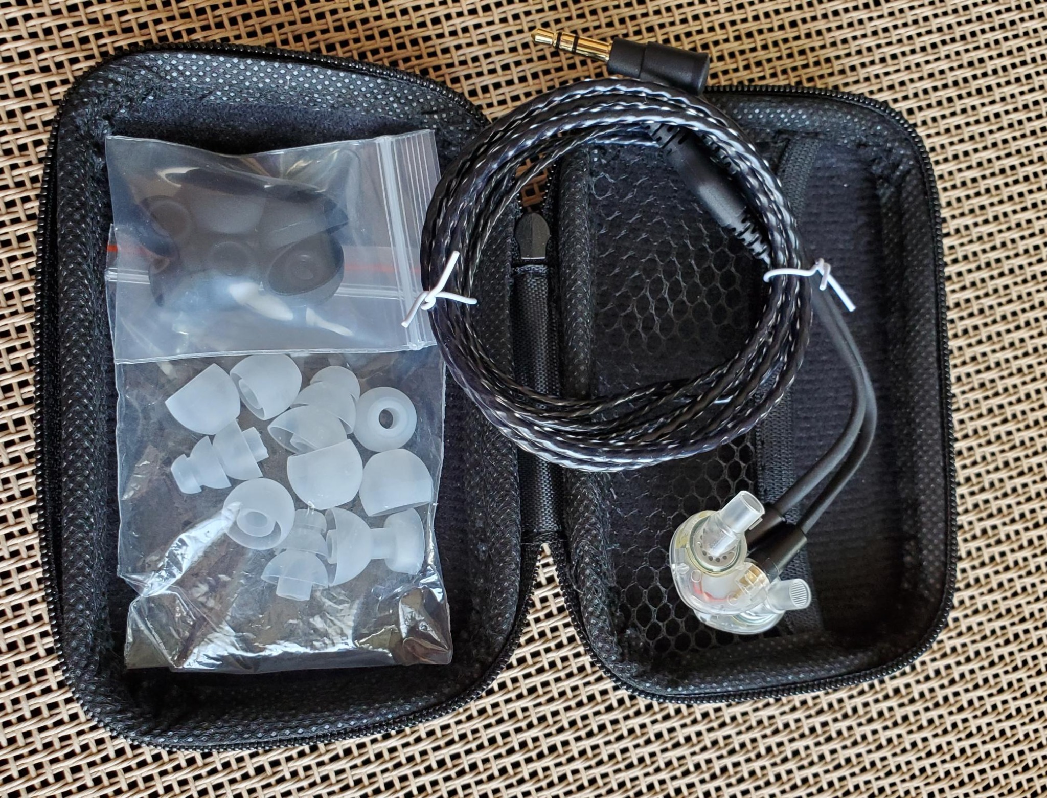 FCS110 Clear 10.2mm Dynamic Driver In-Ear Monitor MicoMon Mixer with FCS110 package Deal