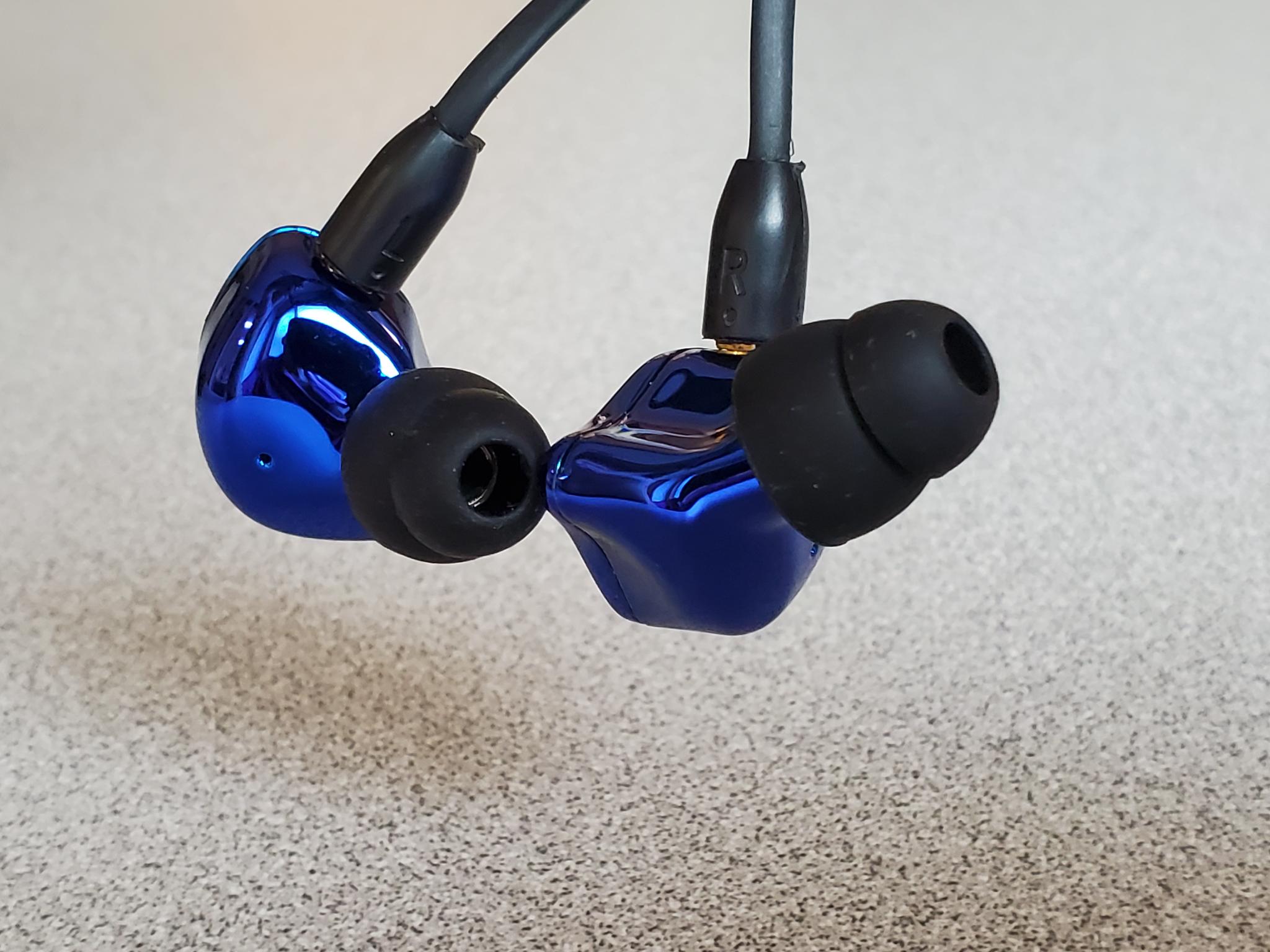 FCS-H3 Triple Driver Hybrid In-Ear Monitor w/ Waterproof Hard-shell Case $149